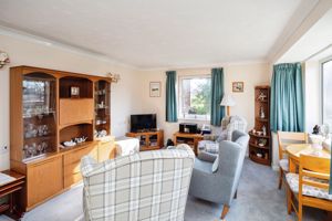 Lounge- click for photo gallery